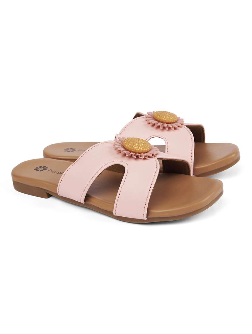 women pink slip on sandal - 22146574 -  Standard Image - 1