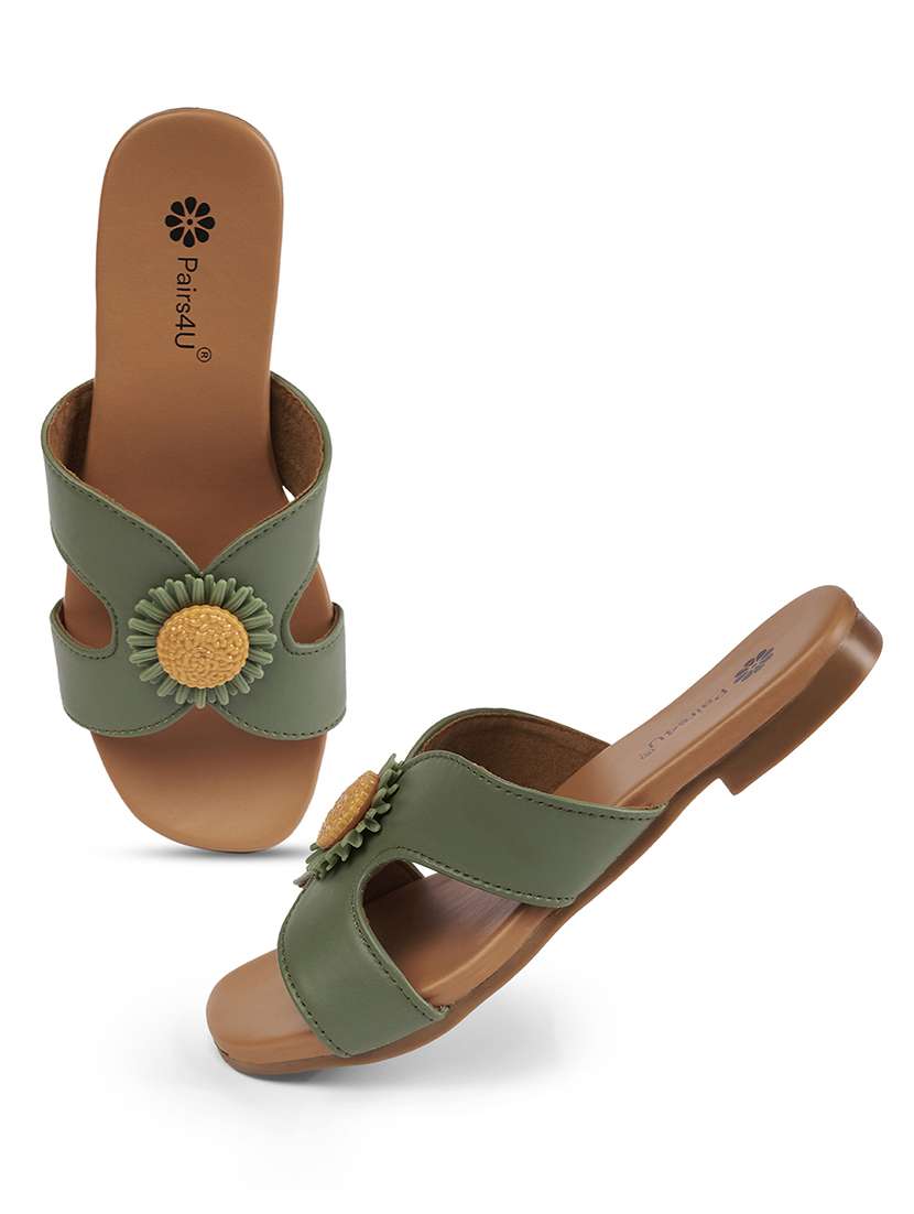 women green slip on sandal - 22146575 -  Standard Image - 4