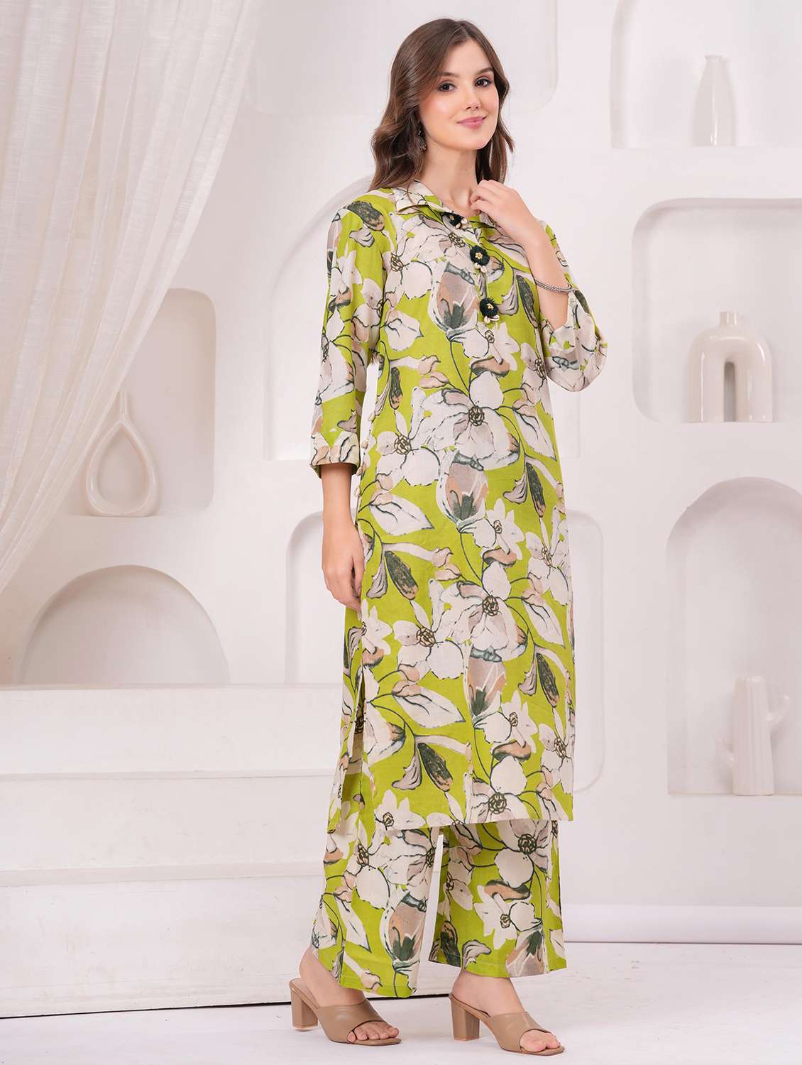 women floral printed three quarter sleeve kurta palazzo set - 22146628 -  Standard Image - 1