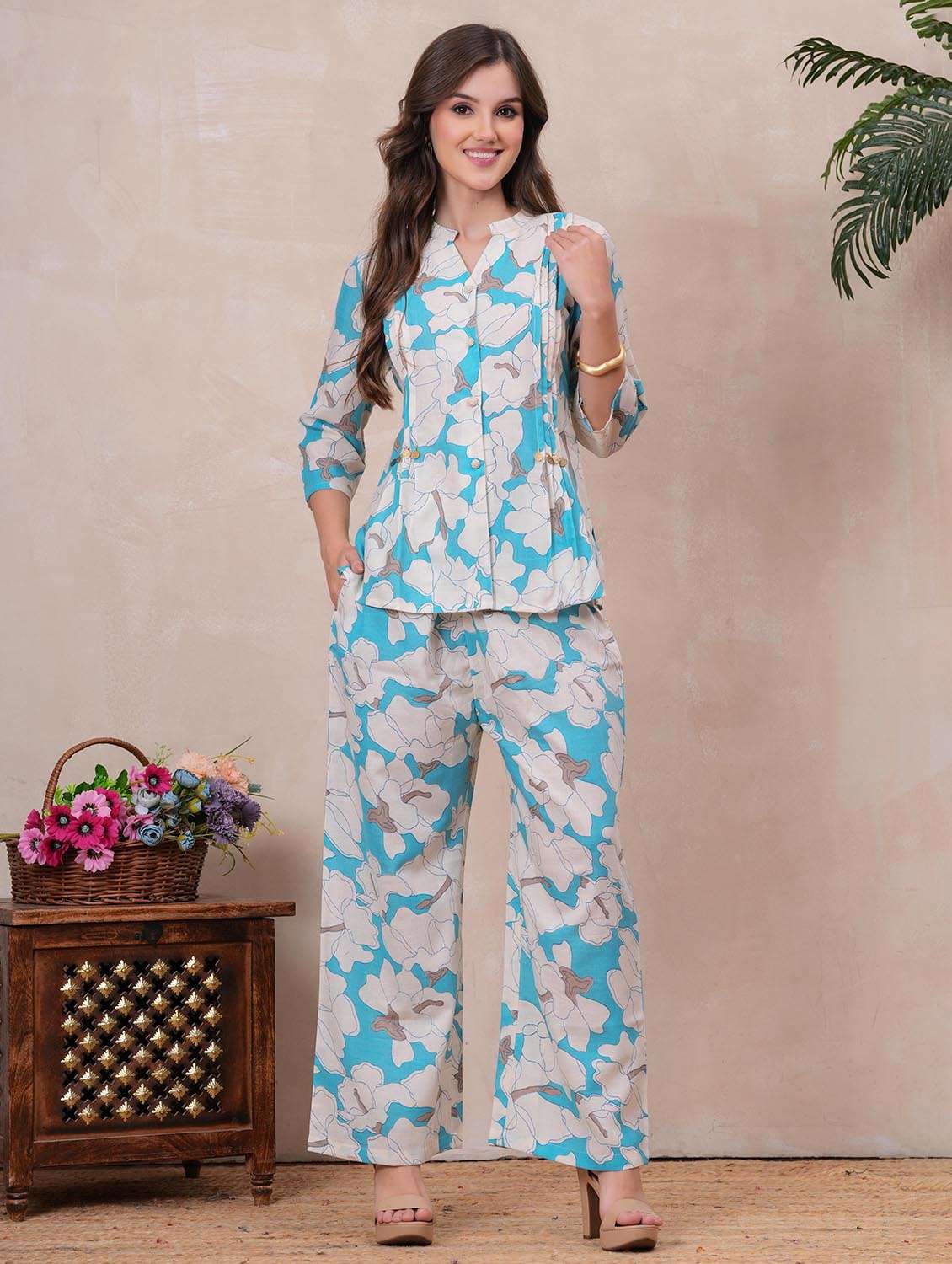 women three quarter sleeve regular fit ethnic co-ord set - 22146634 -  Standard Image - 1