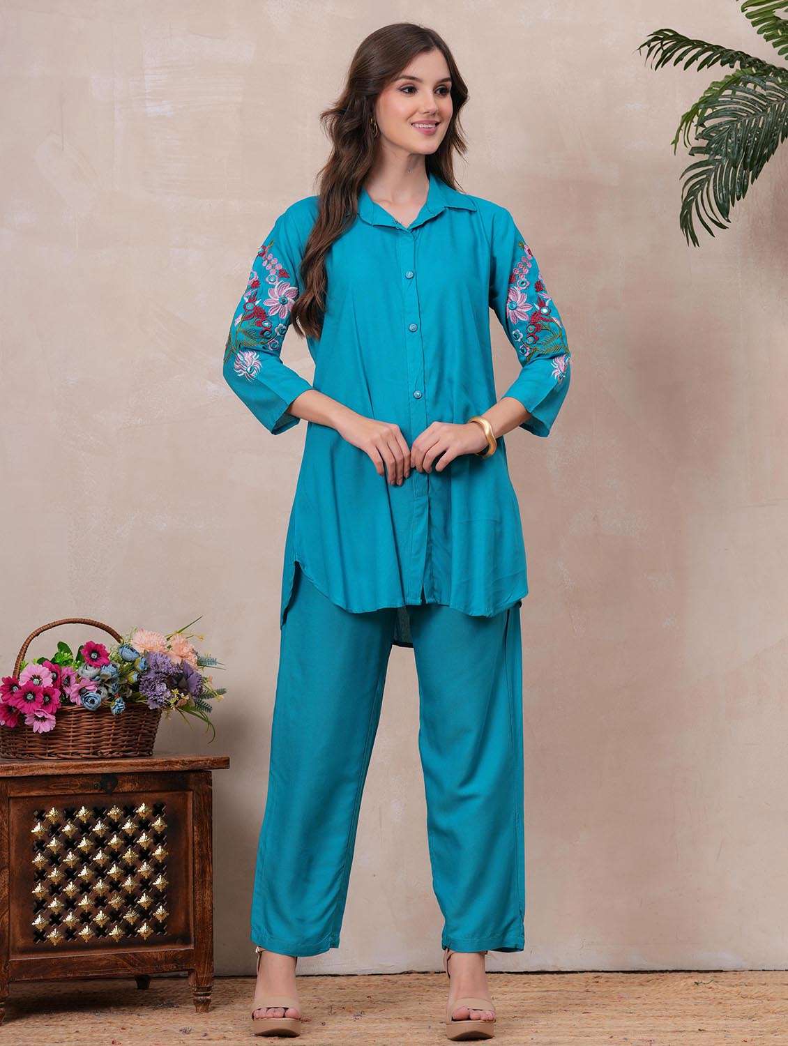 women three quarter sleeve regular fit ethnic co-ord set - 22146638 -  Standard Image - 1