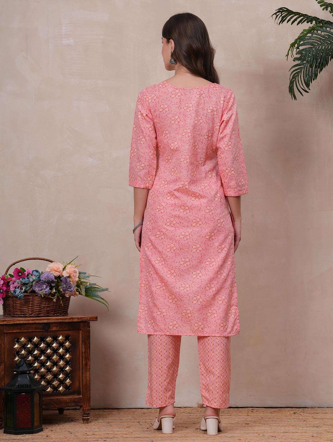 women printed three quarter sleeve kurta pant with dupatta set - 22146643 -  Standard Image - 4