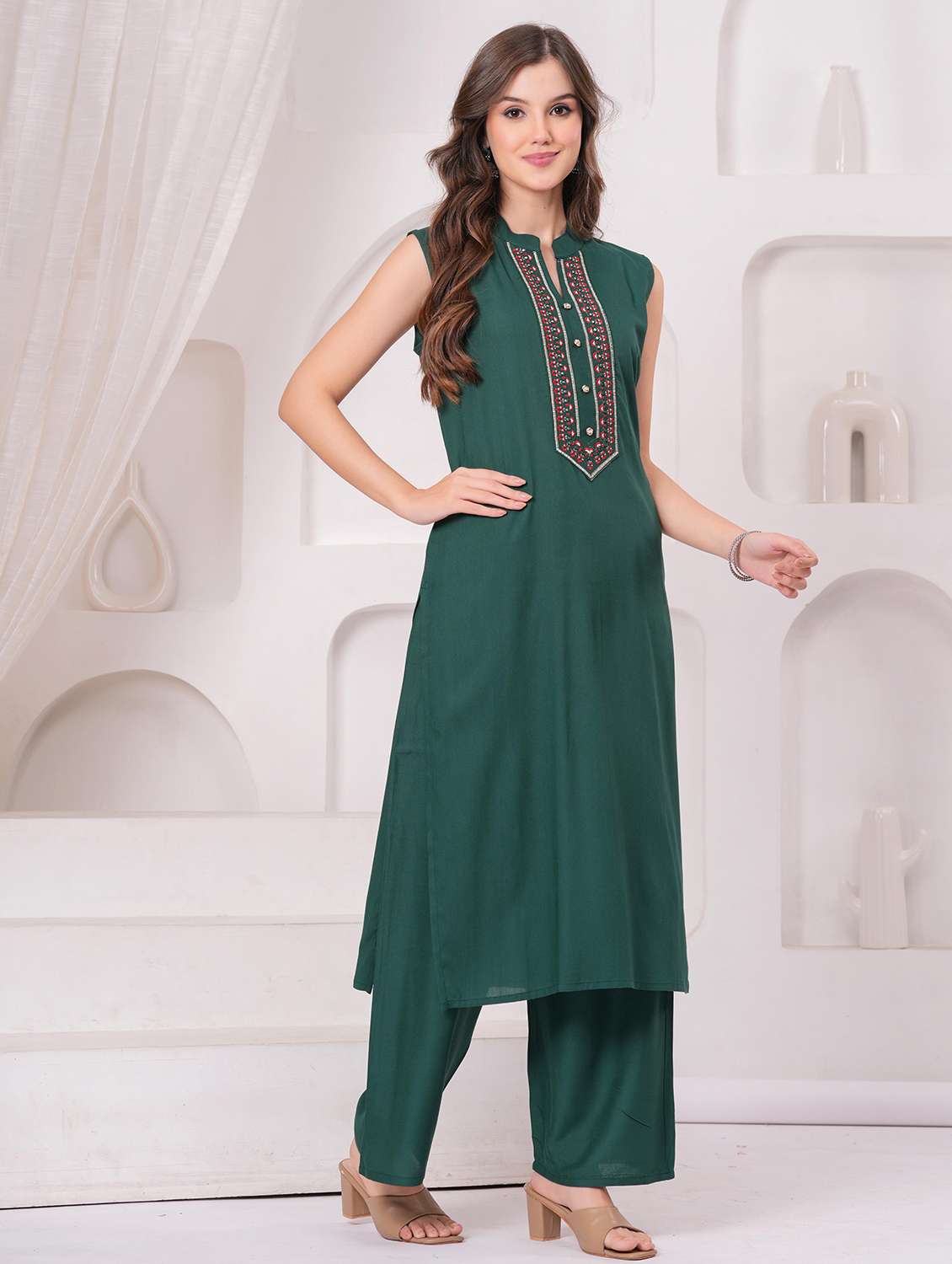 women embroidered sleeveless kurta palazzo set - 22146663 - Standard Image - 1