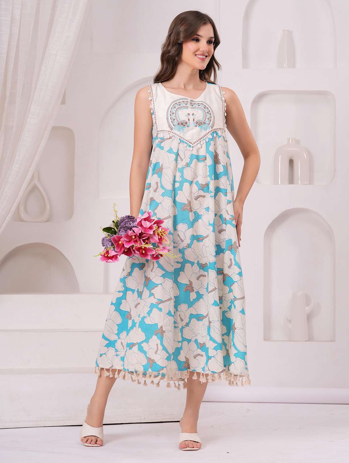 women floral sleeveless a-line ethnic dress