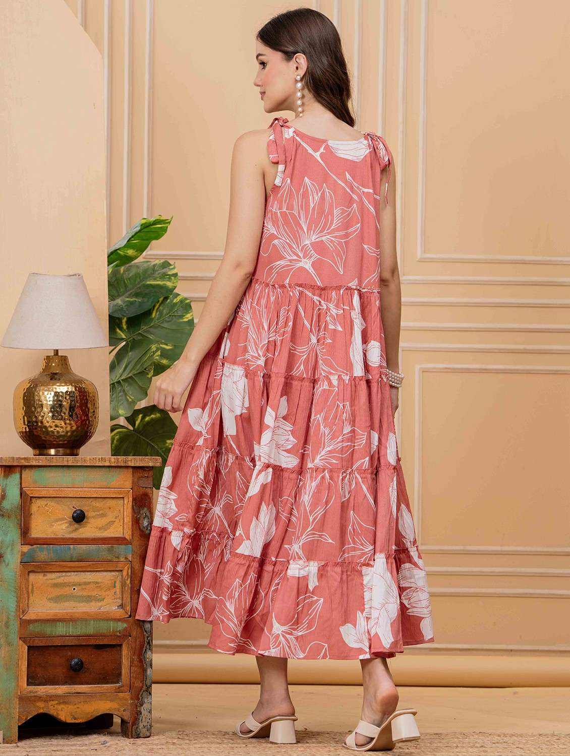 women floral printed shoulder strap tiered dress - 22146674 - Standard Image - 4