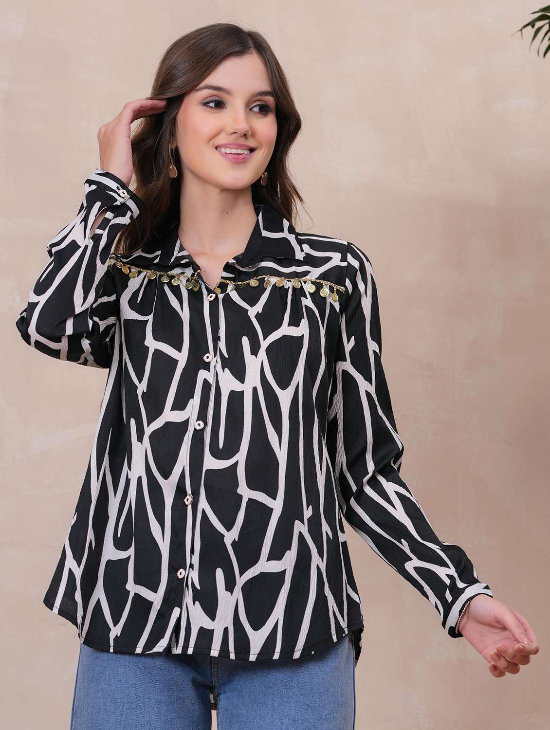 women printed long sleeve regular shirt