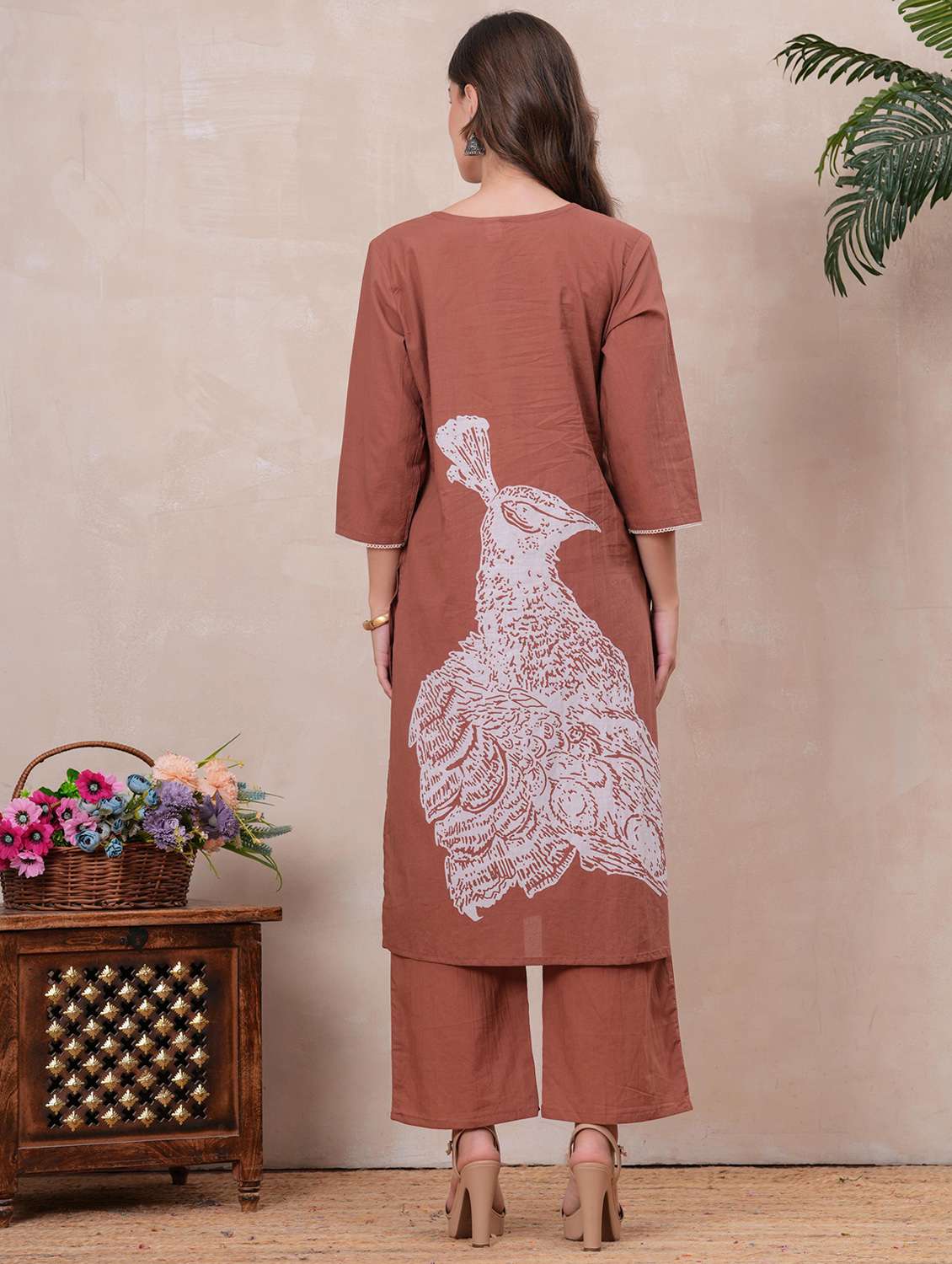 women printed three quarter sleeve kurta pant with dupatta set - 22146745 -  Standard Image - 4