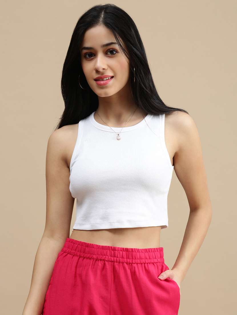 women solid sleeveless crop top