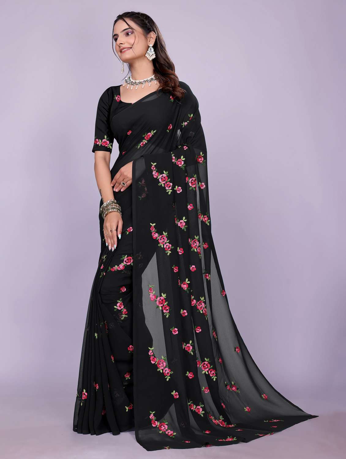 women black embroidered saree with blouse - 22147127 - Standard Image - 1