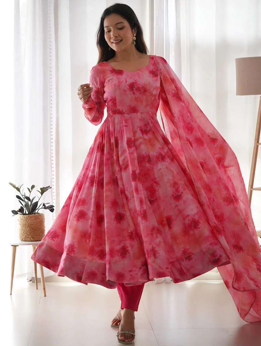 women floral printed long sleeve kurta pant with dupatta set - 22147146 -  Standard Image - 1