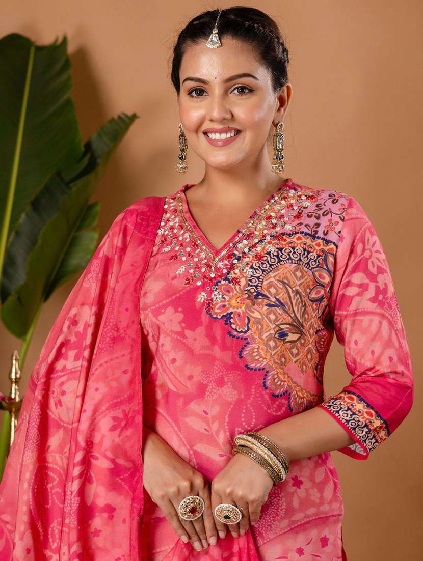 women printed three quarter sleeve kurta pant with dupatta set - 22147206 -  Standard Image - 4