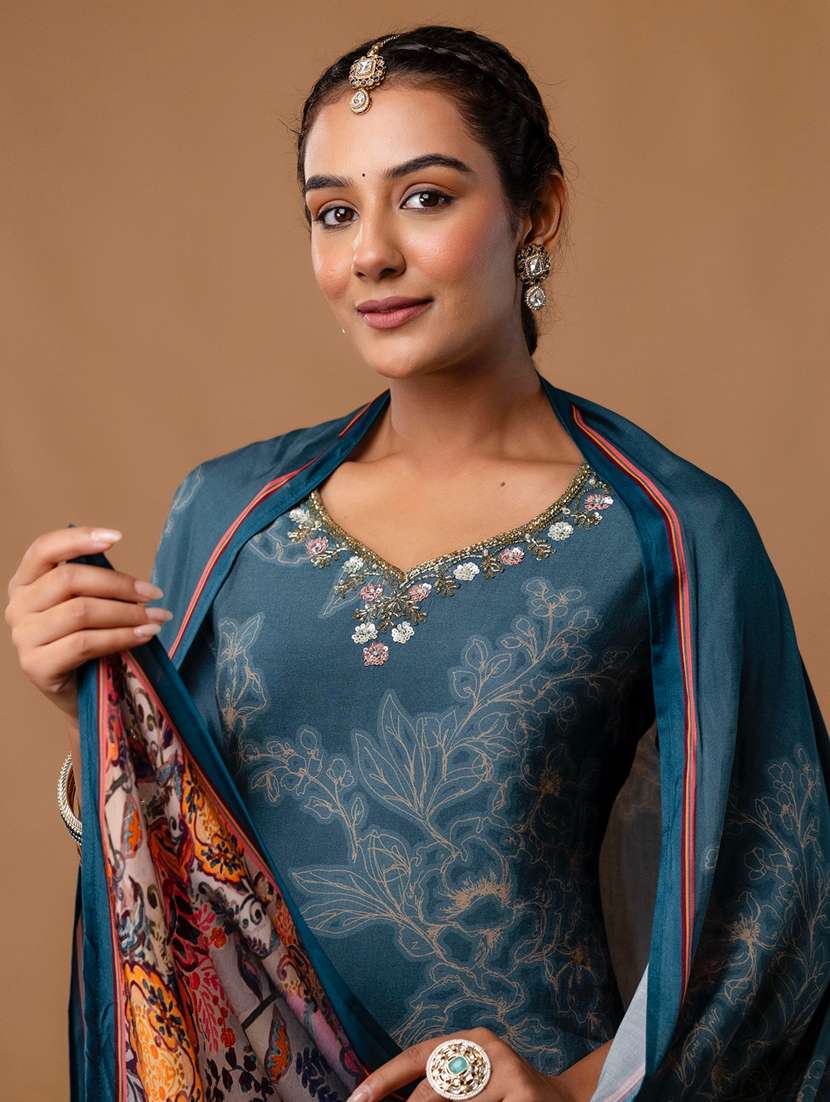 women printed three quarter sleeve kurta pant with dupatta set - 22147210 -  Standard Image - 4