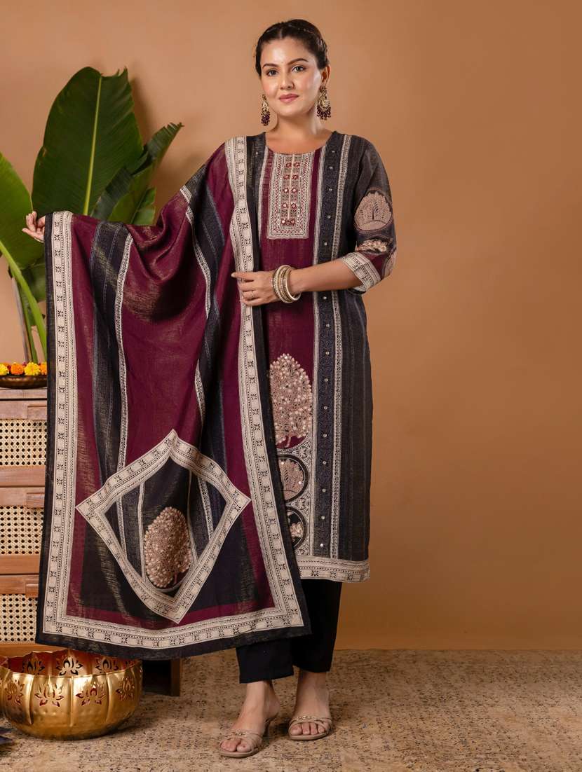 women printed three quarter sleeve kurta pant with dupatta set