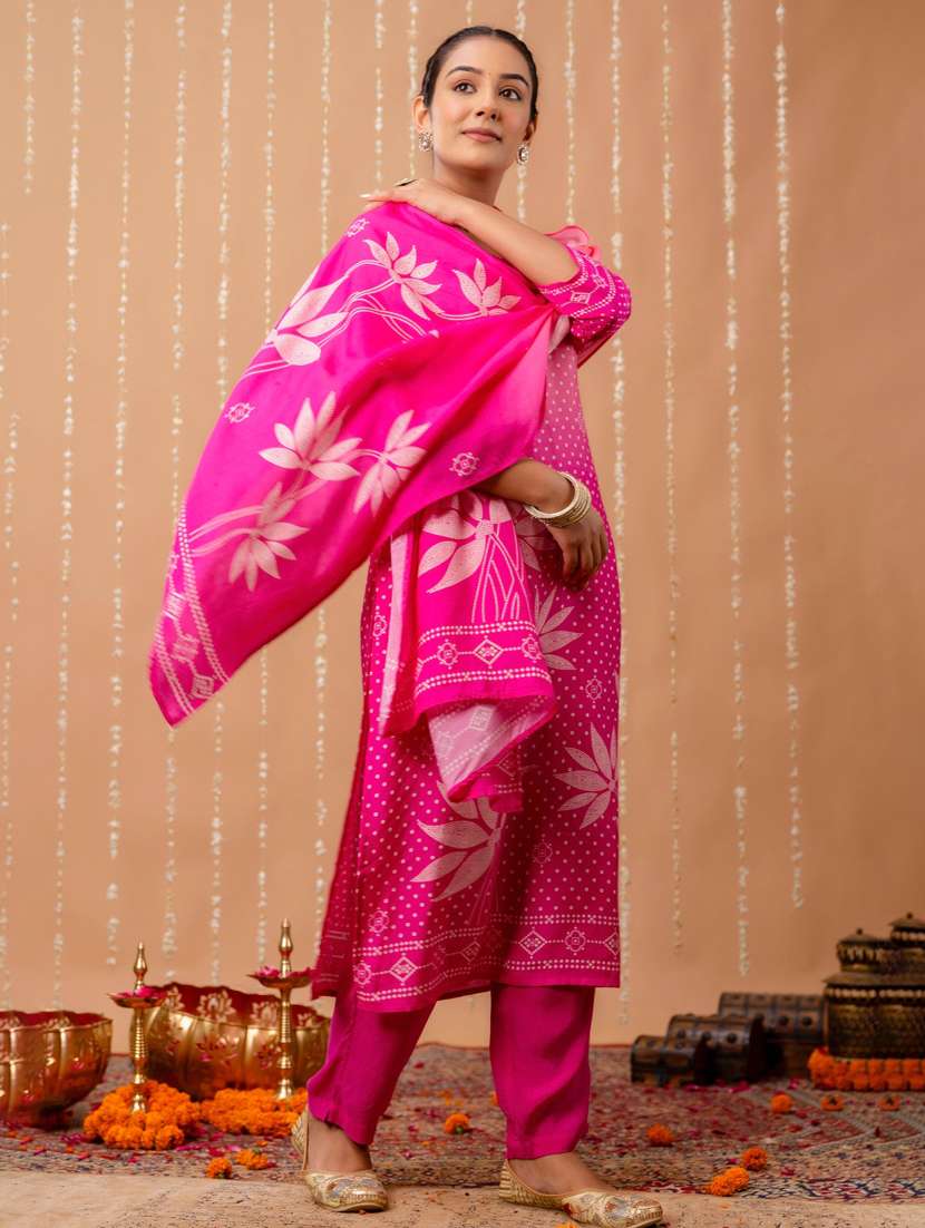 women bandhani three quarter sleeve kurta pant with dupatta set - 22147218 -  Standard Image - 1