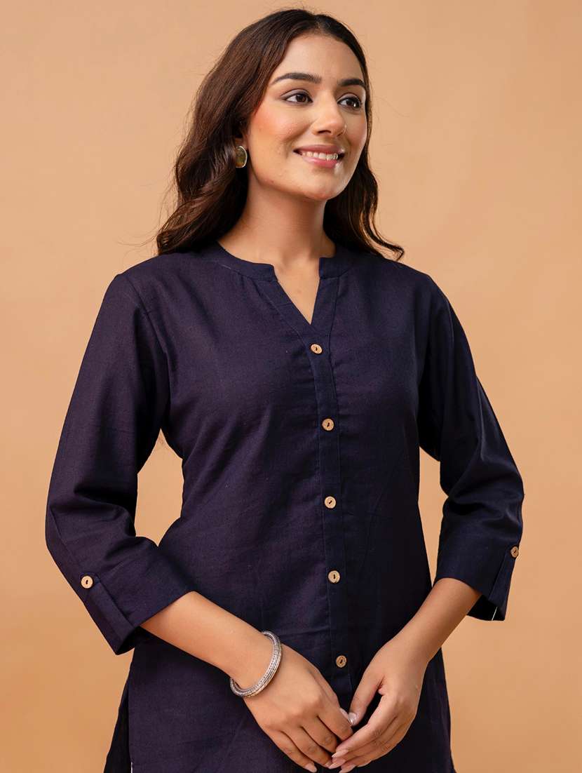 women solid three quarter sleeve straight kurti - 22147230 -  Standard Image - 1