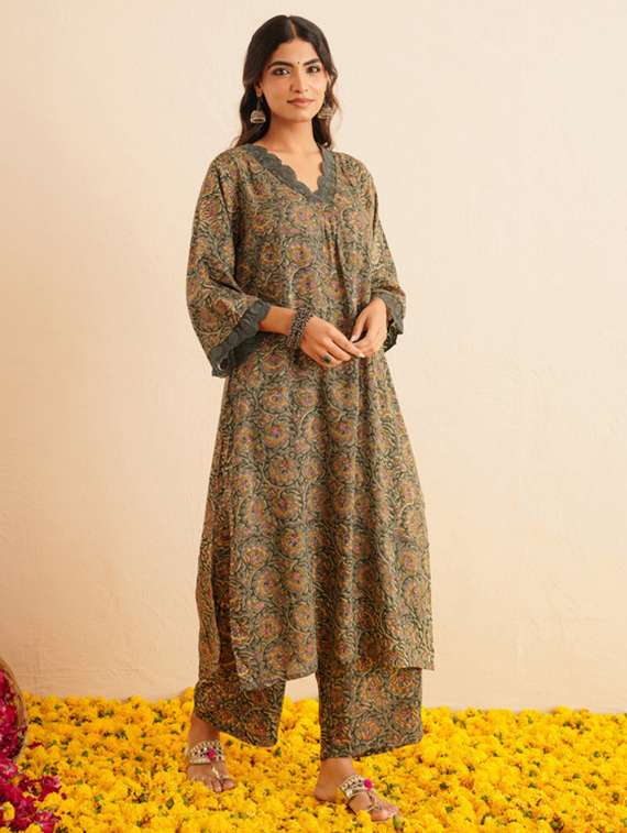 women floral three quarter sleeve kurta palazzo set - 22147248 -  Standard Image - 1
