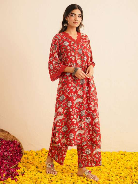 women floral three quarter sleeve kurta palazzo set - 22147250 -  Standard Image - 1