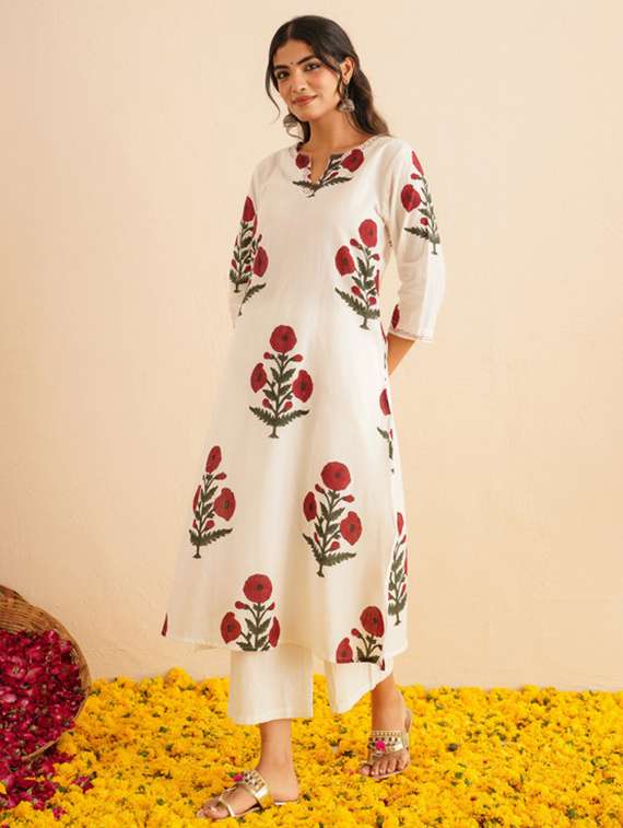women floral three quarter sleeve kurta palazzo set - 22147251 -  Standard Image - 1