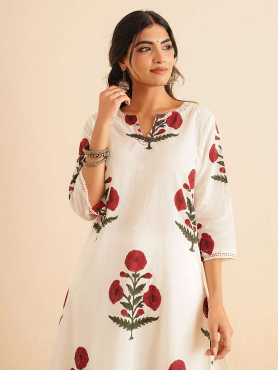 women floral three quarter sleeve kurta palazzo set - 22147251 -  Standard Image - 4