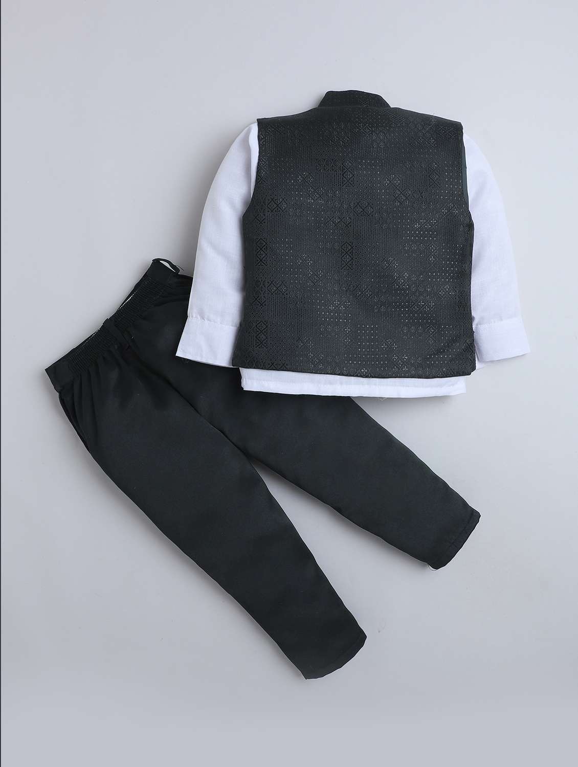 boys self design 3 piece suit set - 22147673 -  Standard Image - 1