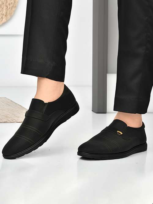 men black slip on shoe - 22147719 -  Standard Image - 0