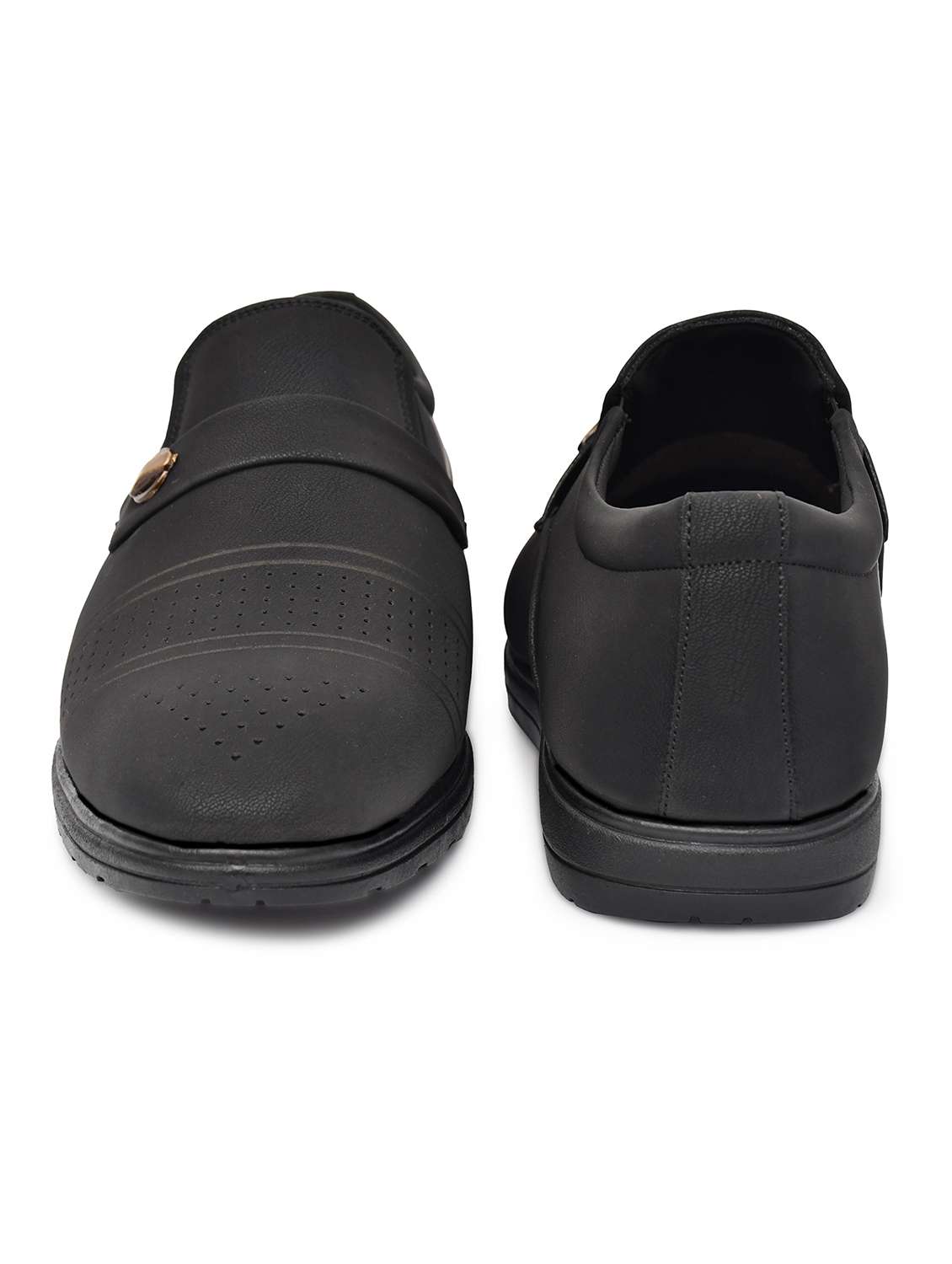 men black slip on shoe - 22147719 -  Standard Image - 4