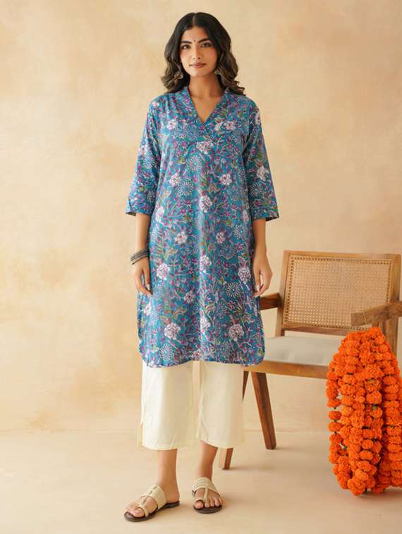 women floral three quarter sleeve straight kurta