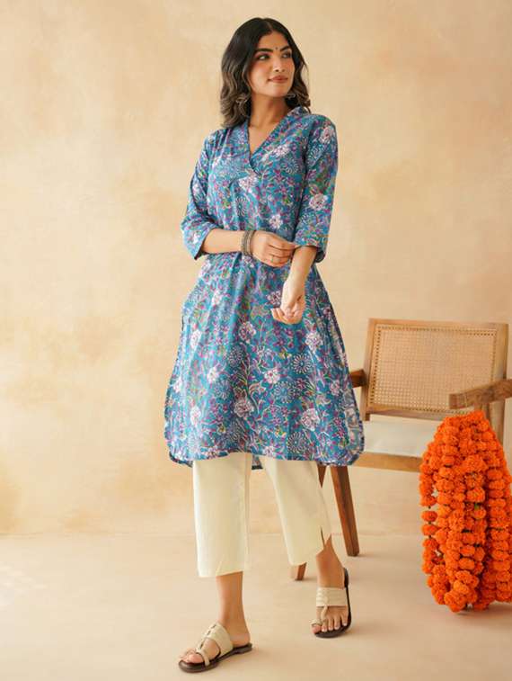 women floral three quarter sleeve straight kurta - 22147729 -  Standard Image - 1