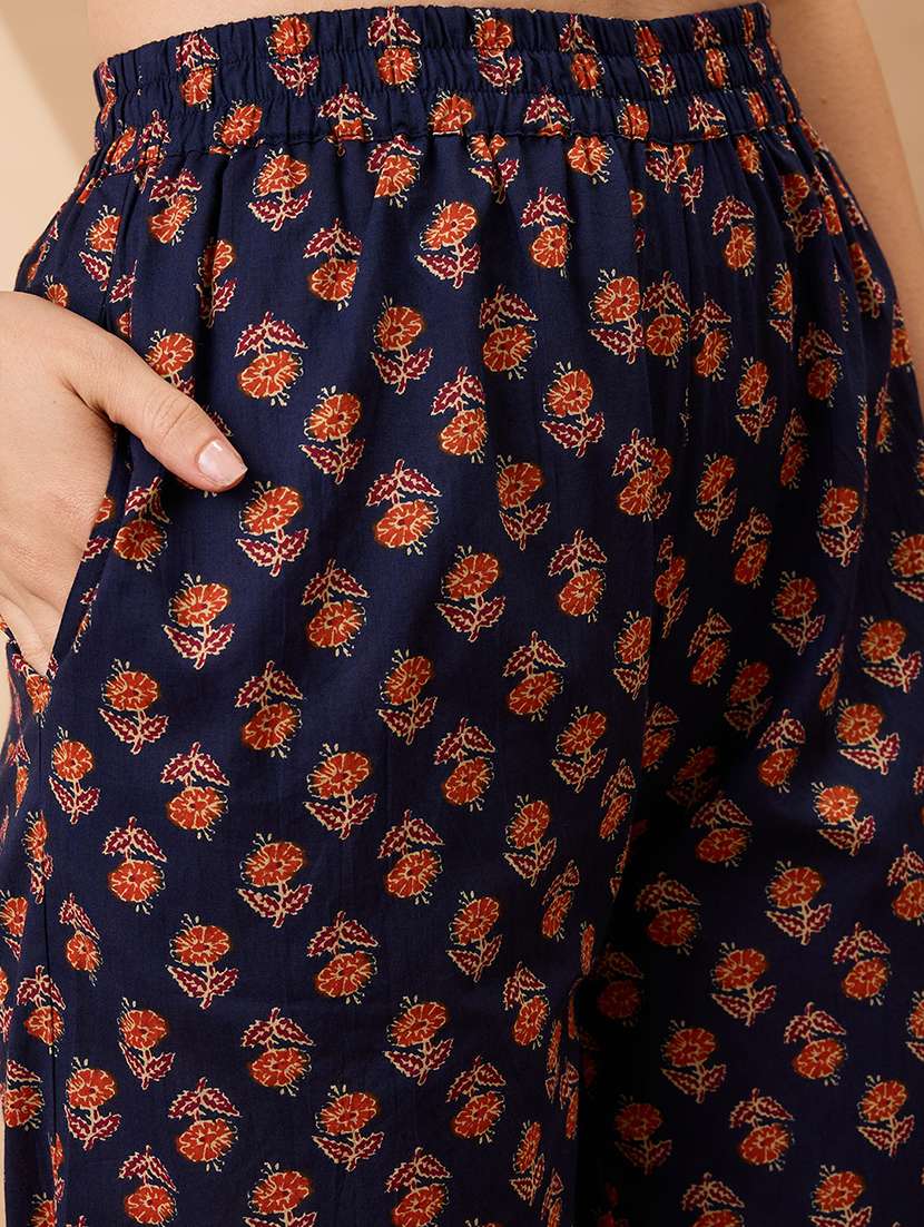 globus women navy blue square neck strappy shoulder floral print gotta lace detail straight kurta with pants fusion set - 22147739 -  Standard Image - 4