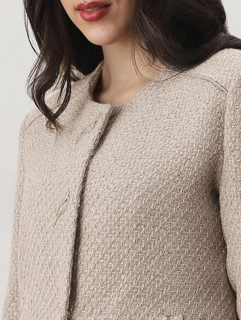 globus women beige texture self design round neck long sleeve 2 side pocket tailored fit winterwear overcoat  - 22147740 -  Standard Image - 4