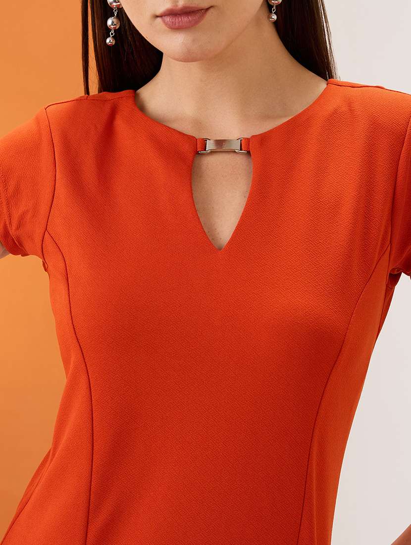 women solid short sleeve sheath dress - 22147791 -  Standard Image - 4