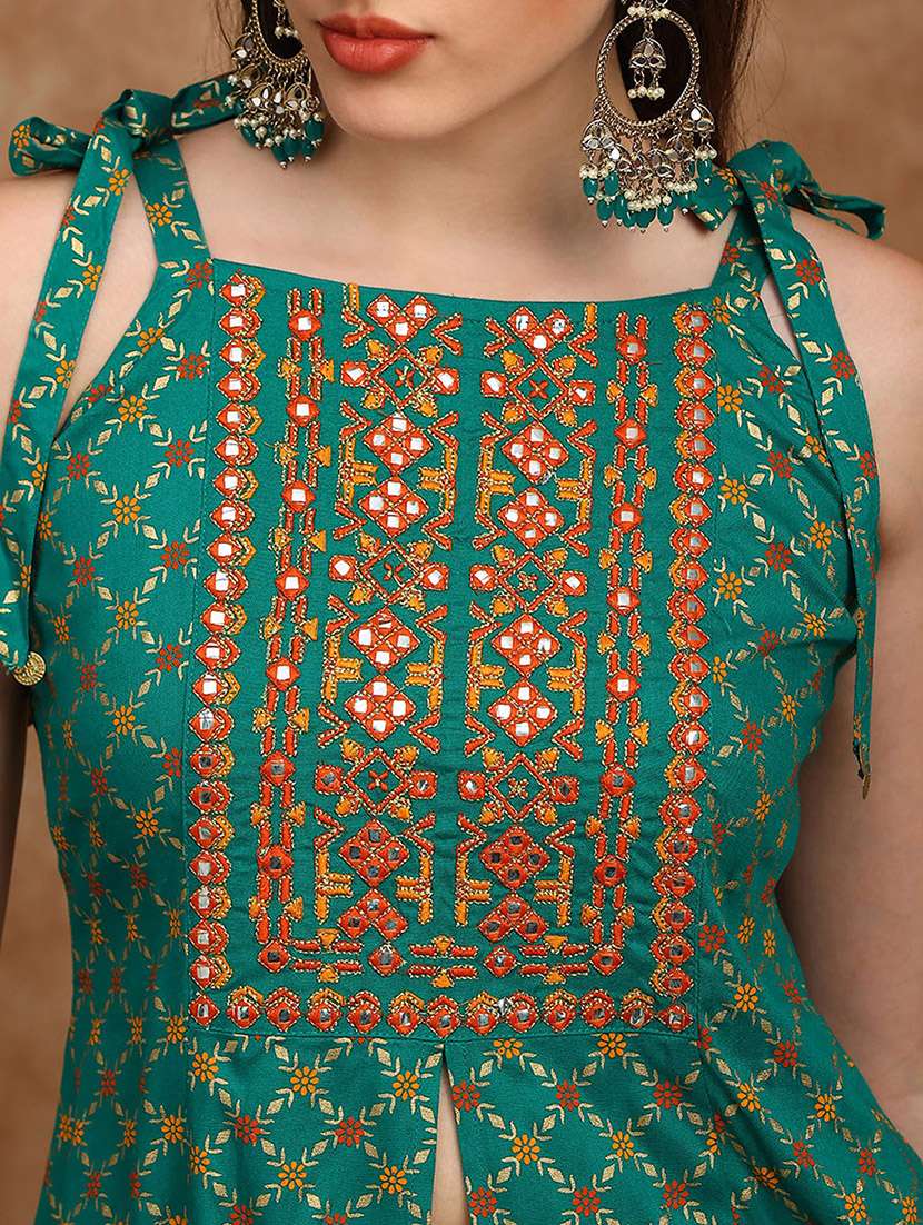 globus women green coin detail tie-up shoulder straps embroidered yoke ethnic foil print front slit a-line kurta & palazzos set - 22147806 -  Standard Image - 4