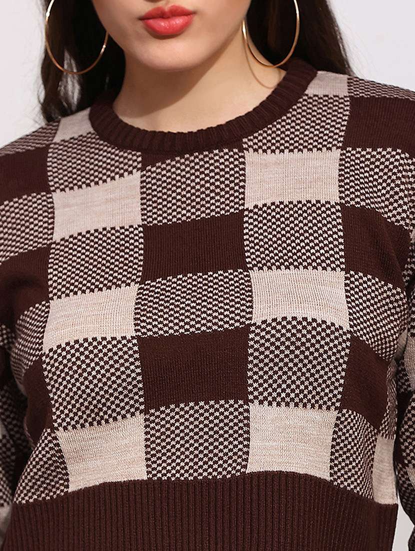 women checkered long sleeve crop pullover - 22147812 -  Standard Image - 4