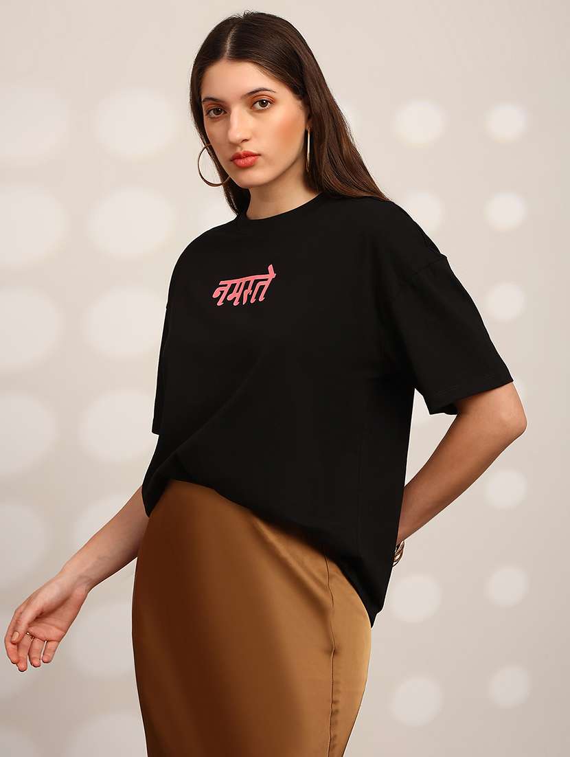 globus women black graphic print round neck drop shoulder sleeves oversized t-shirt - 22147838 -  Standard Image - 1