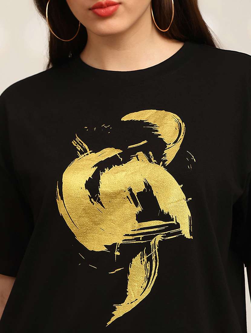 globus women black graphic print round neck drop shoulder sleeves oversized t-shirt - 22147839 -  Standard Image - 4