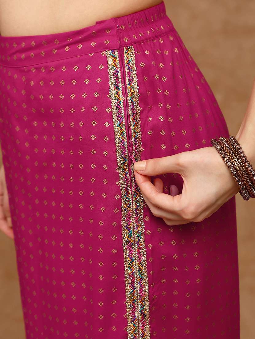 women foil printed shoulder strap ethnic co-ord set - 22147850 -  Standard Image - 4