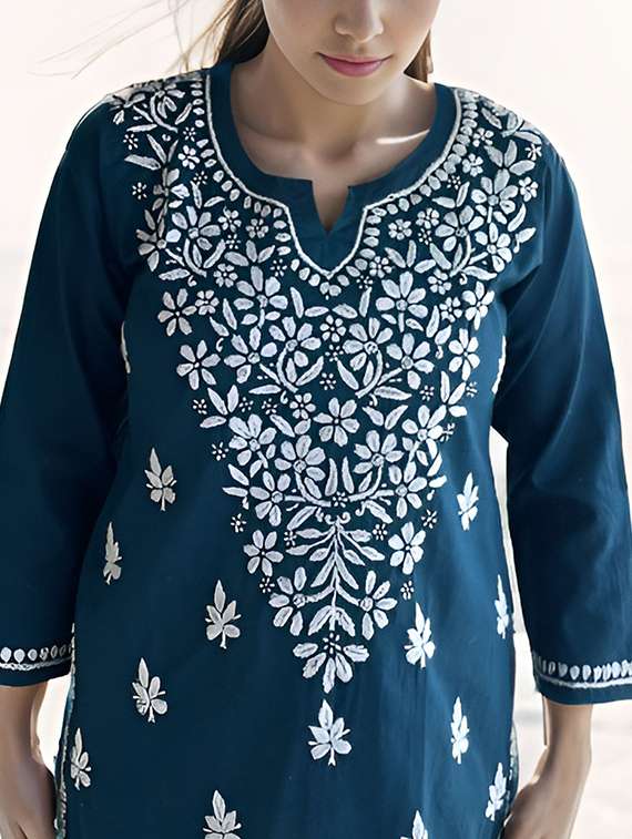 women embroidered three quarter sleeve straight kurti - 22147966 -  Standard Image - 4