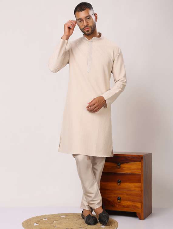 men self design long sleeve kurta with trousers ethnic wear set