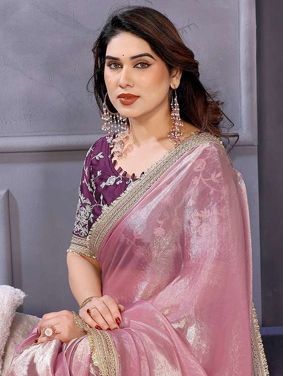 women solid with bordered saree with blouse - 22148166 -  Standard Image - 4