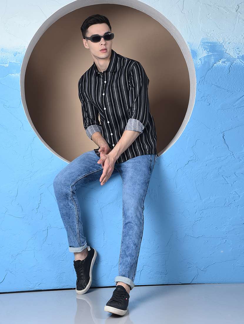 men washed low rise slim fit jeans - 22148236 -  Standard Image - 4