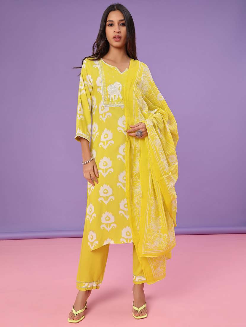 women printed three quarter sleeve kurta pant with dupatta set - 22154422 -  Standard Image - 1