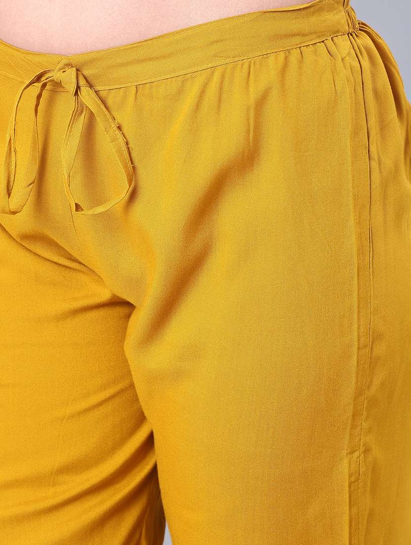 women printed three quarter sleeve kurta pant with dupatta set - 22154423 -  Standard Image - 4