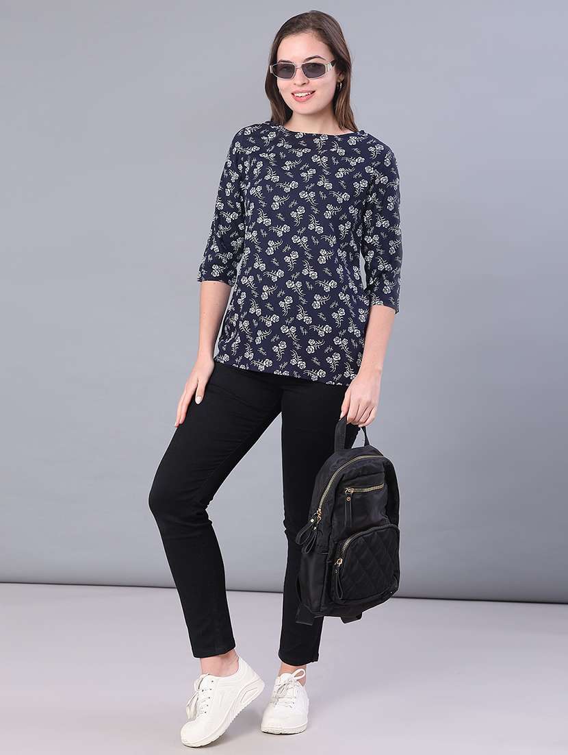 Women Floral Three Quarter Sleeve Straight Kurti - 22155382 -  Standard Image - 4