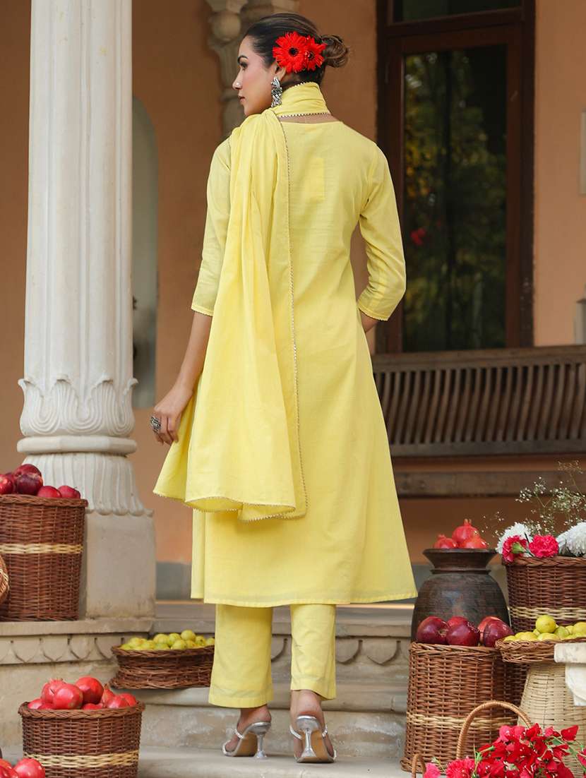 women embroidered three quarter sleeve kurta pant with dupatta set - 22156226 -  Standard Image - 4