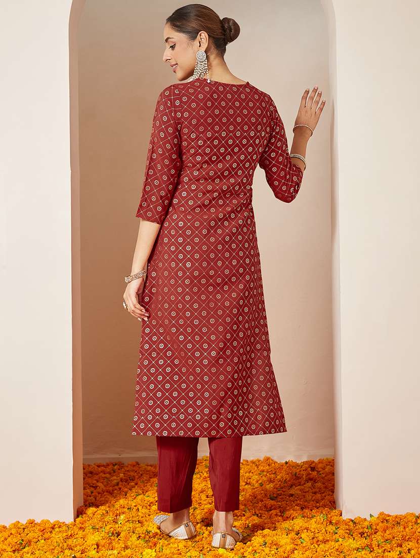 women embroidered three quarter sleeve kurta pant set - 22156232 - Standard Image - 4