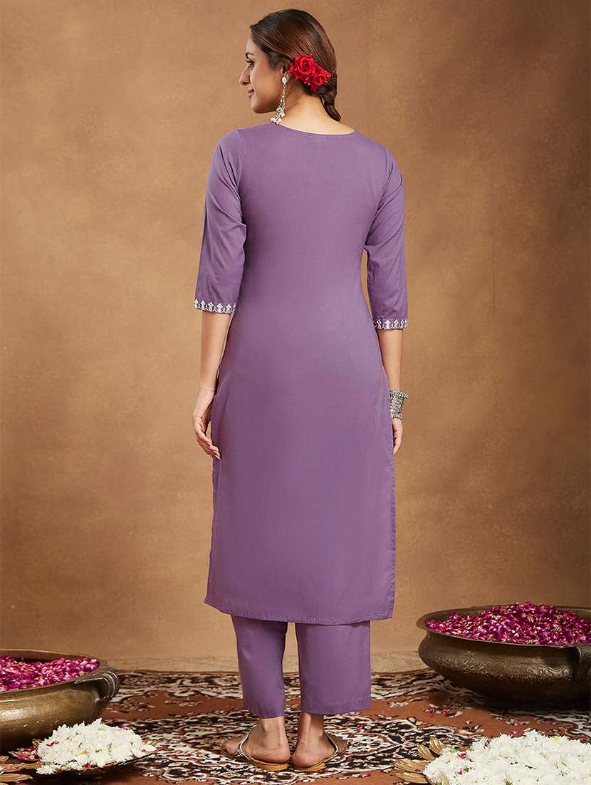 women embroidered three quarter sleeve kurta pant set - 22156238 -  Standard Image - 4