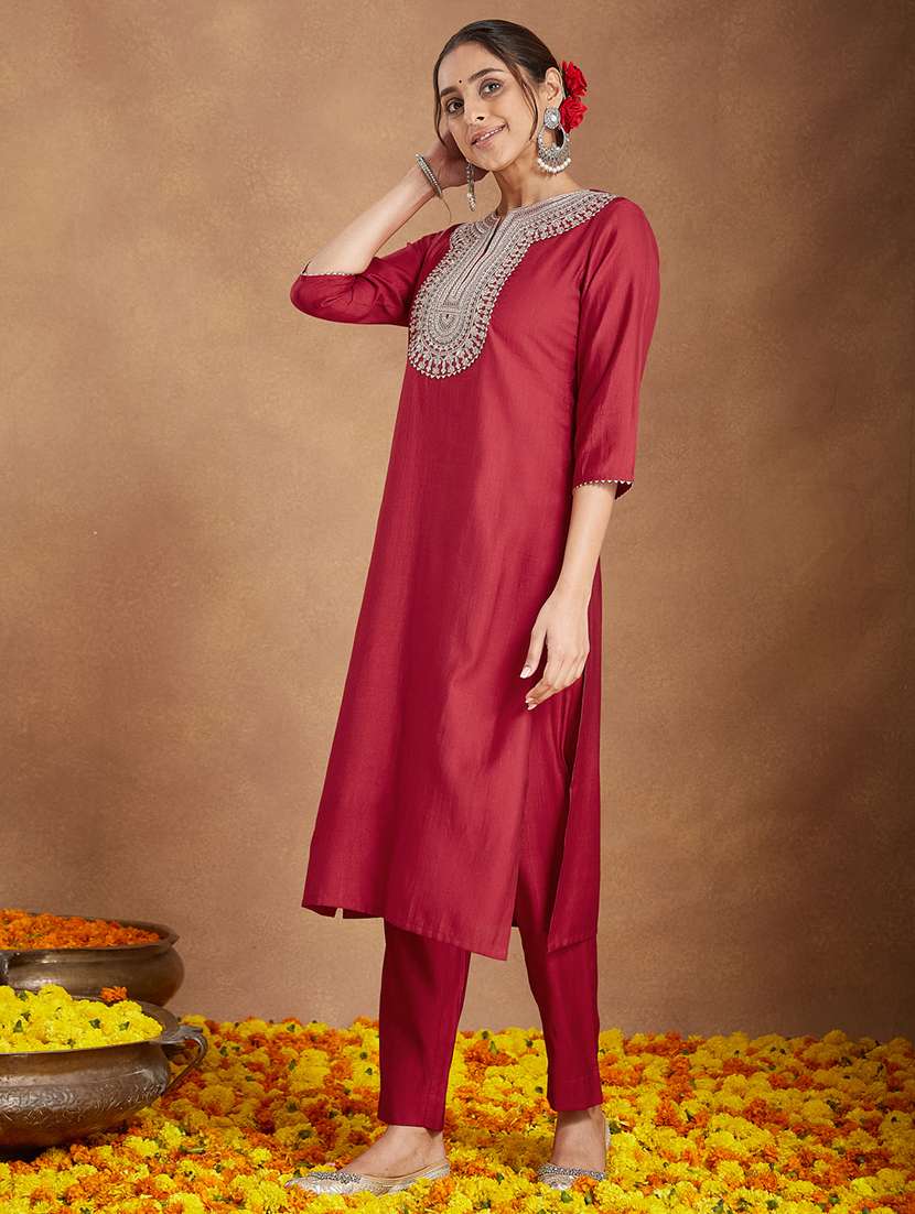 women embroidered three quarter sleeve kurta pant with dupatta set - 22156247 -  Standard Image - 4