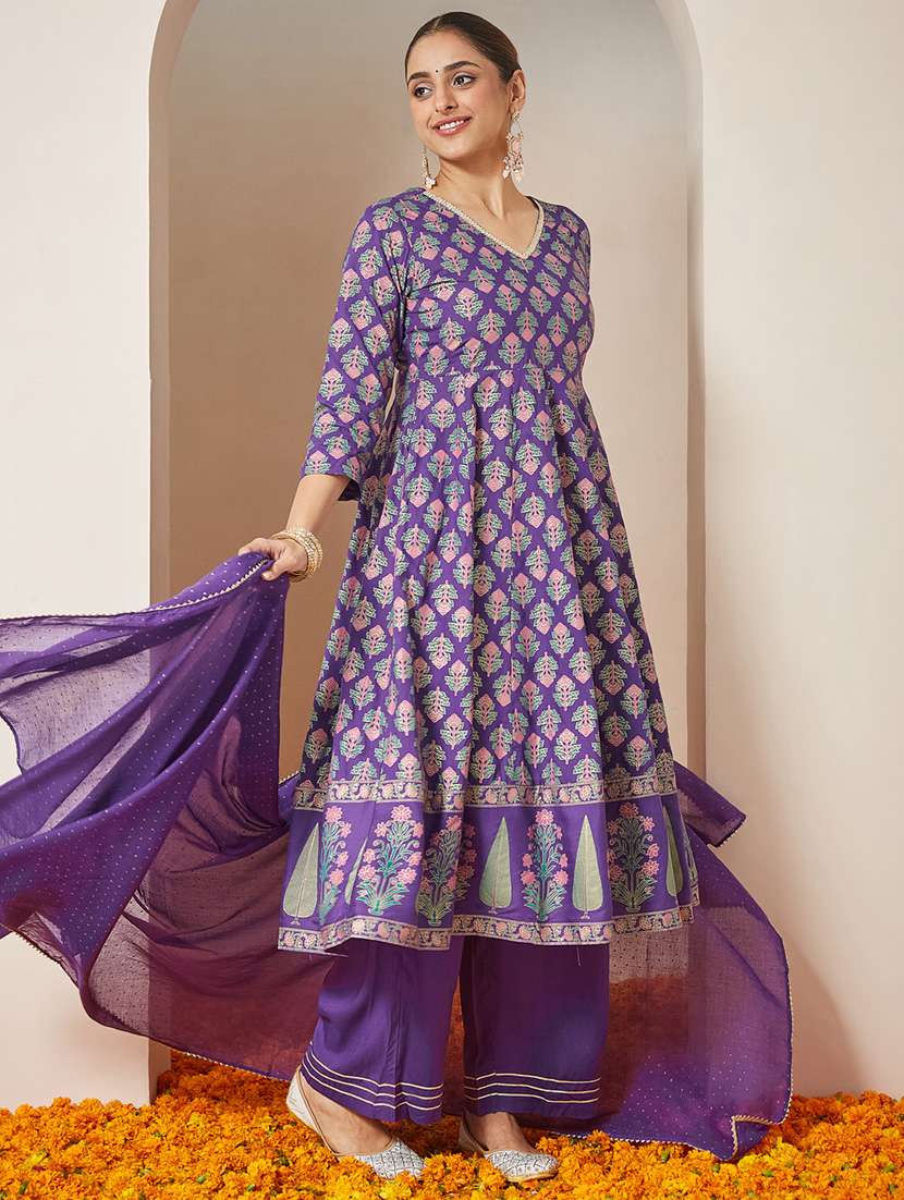 women printed three quarter sleeve kurta palazzo with dupatta set - 22156256 -  Standard Image - 1
