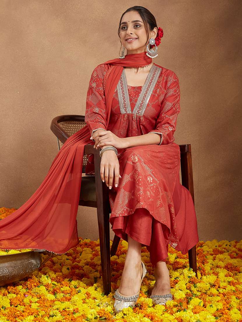 women embroidered three quarter sleeve kurta pant with dupatta set - 22156265 -  Standard Image - 1