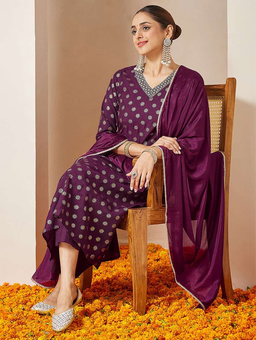 women embroidered three quarter sleeve kurta pant with dupatta set - 22156272 -  Standard Image - 1